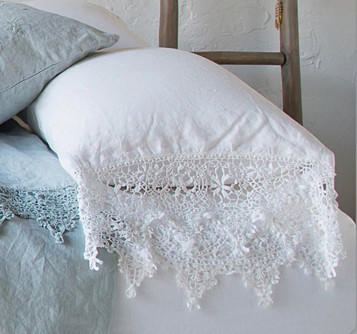 IN STOCK Bella Notte Linens Frida Pillowcase, White