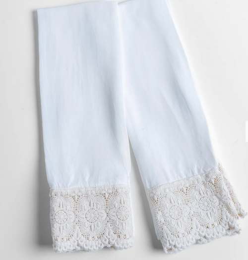IN STOCK Bella Notte Linens Madera Luxe Pillowcase with Donella Lace Trim, White