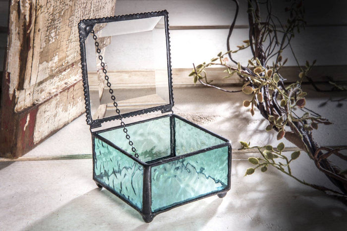 Windsor Blue Glass Box